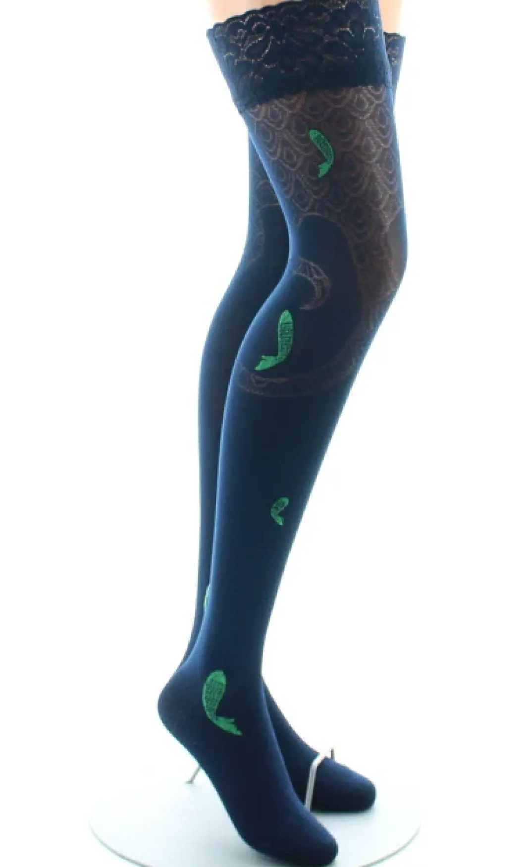 Sale Berthe Aux Grands Pieds Bas autofixants femme poissons bleu marine et vert