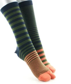 Online Berthe Aux Grands Pieds Chaussette Tabi rayures asymétriques marine kaki et orange