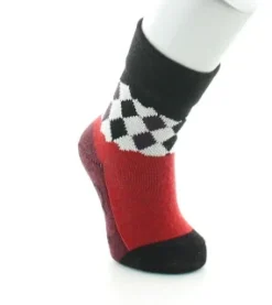Online Berthe Aux Grands Pieds Chaussettes Damiers Rouges et Noirs