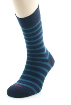 Outlet Berthe Aux Grands Pieds Chaussettes en Soie bleu marine à rayures bleu nuit