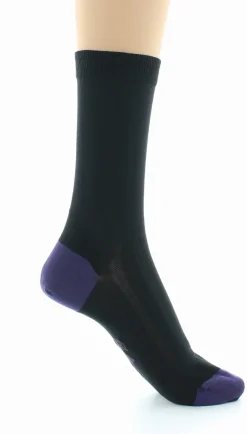 Clearance Berthe Aux Grands Pieds Chaussettes en soie noir-raisin