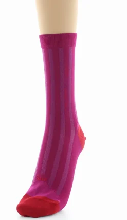 Sale Berthe Aux Grands Pieds Chaussettes en soie Rose et Rouge