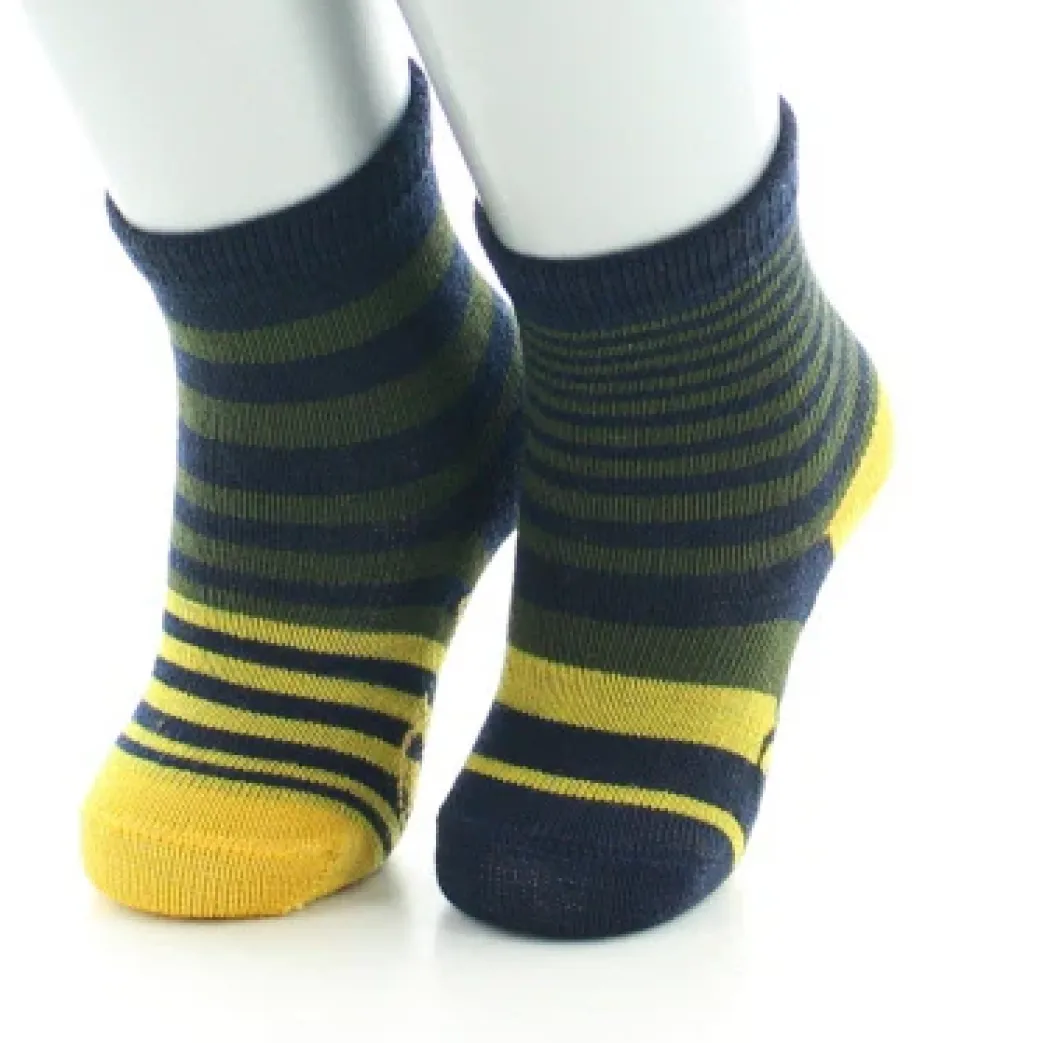 Best Berthe Aux Grands Pieds Chaussettes enfant laine peignée rayures asymétriques bleu marine, kaki et jaune