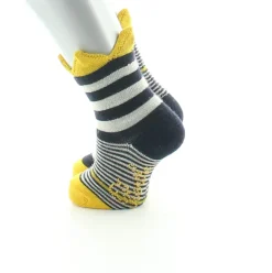 Fashion Berthe Aux Grands Pieds Chaussettes enfant laine peignée couronne jaune