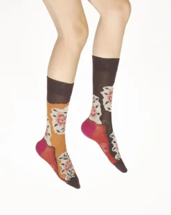 New Berthe Aux Grands Pieds Chaussettes femme laine peignée fleurs sur fond orange et bordeaux