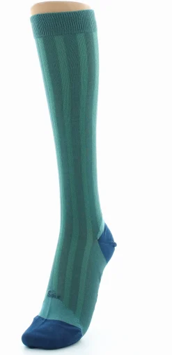 Sale Berthe Aux Grands Pieds Chaussettes Hautes en Soie Turquoise - Talon et pointe Bleu Indigo