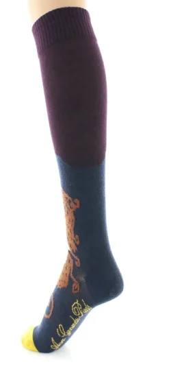 Fashion Berthe Aux Grands Pieds Chaussettes hautes Visage d'une femme