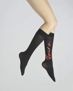 Fashion Berthe Aux Grands Pieds Pack mi-bas danseuse rouge et noir fond noir