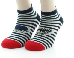 Best Berthe Aux Grands Pieds Socquettes de sport Clin d'Oeil