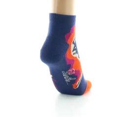 Online Berthe Aux Grands Pieds Socquettes de sport femme coton représentation de la femme au foulard