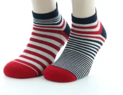 Best Berthe Aux Grands Pieds Socquettes de sport Homme Rayures Asymétriques