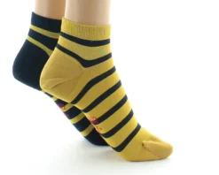 Sale Berthe Aux Grands Pieds Socquettes en soie rayées asymétriques Moutarde et Marine