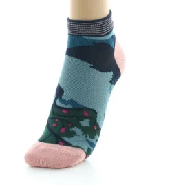 Hot Berthe Aux Grands Pieds Socquettes Femme Reflet d'un Arbre